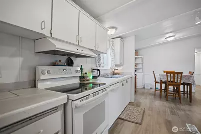 441 NE Schooner Loop, Belfair, WA 98528 - Photo 7