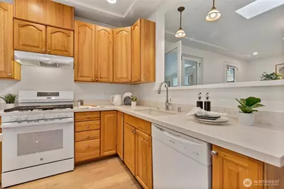 12432 27th Place W #2, Everett, WA 98204 - Photo 17