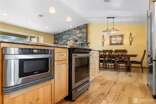 233 W Jensen St, Arlington, WA 98223 - Photo 7