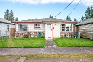 1002 N 10th Ave Ave, Kelso, WA 98626 - Photo 1