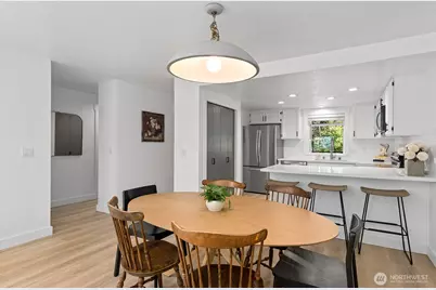 12303 SE 60th Street #3A, Bellevue, WA 98006 - Photo 7