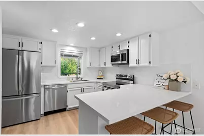 12303 SE 60th Street #3A, Bellevue, WA 98006 - Photo 9