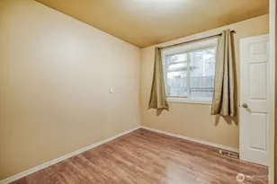 24006 26th Ave S, Des Moines, WA 98198 - Photo 13