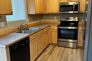 24018 SE 281st Pl, Maple Valley, WA 98038 - Photo 3