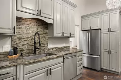 2305 NW Oakcrest Drive, Issaquah, WA 98027 - Photo 11