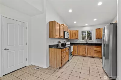 11411 199th Avenue E, Bonney Lake, WA 98391 - Photo 7