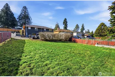 13120 12th Avenue S, Burien, WA 98168 - Photo 17