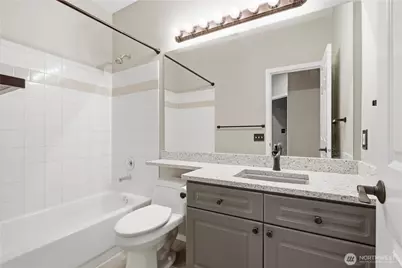 18676 NE 56th Court, Redmond, WA 98052 - Photo 19