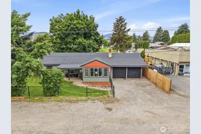 348 N Kentucky Avenue, East Wenatchee, WA 98802 - Photo 3