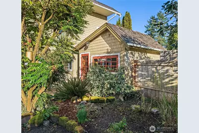 9722 SW Windmill Street, Vashon, WA 98070 - Photo 11