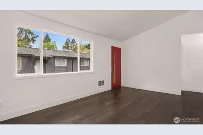 340 SE Clark Street, Issaquah, WA 98027 - Photo 7