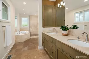 10617 SE 18th St, Bellevue, WA 98004 - Photo 21