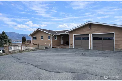 9 C Rose Street, Oroville, WA 98844 - Photo 5