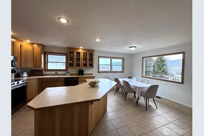 9 C Rose Street, Oroville, WA 98844 - Photo 5