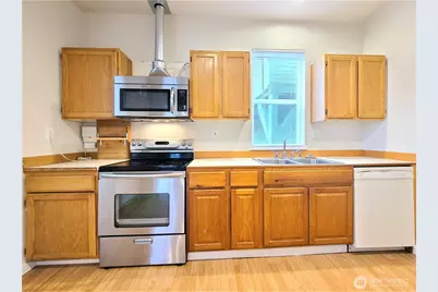 3418 Wetmore Avenue, Everett, WA 98201 - Photo 3