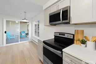 5620 200th Street SW, Lynnwood, WA 98036 - Photo 9