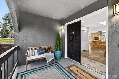 6730 NE 202nd Street, Kenmore, WA 98028 - Photo 3