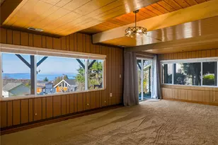 704 Flintstone Dr, Camano Island, WA 98282 - Photo 19