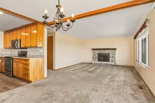 704 Flintstone Dr, Camano Island, WA 98282 - Photo 7