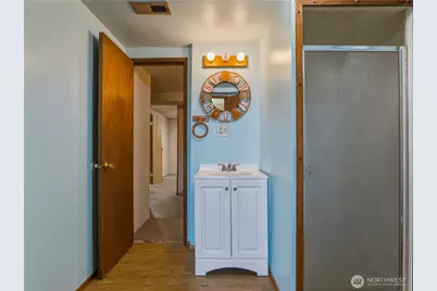 704 Flintstone Drive, Camano Island, WA 98282 - Photo 21