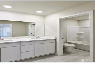 16300 Jenkins Avenue SE, Yelm, WA 98597 - Photo 11