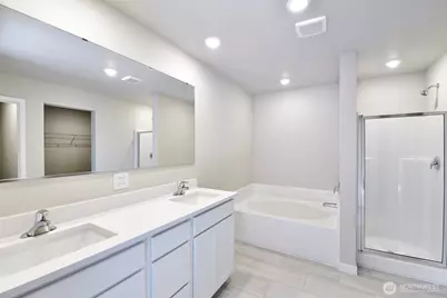 16300 Jenkins Avenue SE, Yelm, WA 98597 - Photo 9