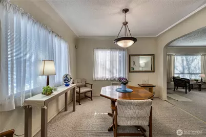 751 S 39th Street, Tacoma, WA 98418 - Photo 5