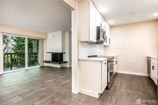 2500 81st Ave SE, Mercer Island, WA 98040 - Photo 5