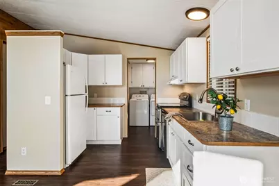 3611 I Street NE #91, Auburn, WA 98002 - Photo 9