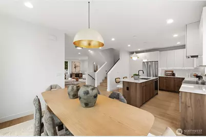 3218 47th Avenue SW, Seattle, WA 98116 - Photo 9