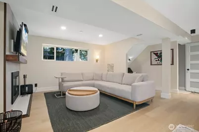 19911 34th Drive SE, Bothell, WA 98012 - Photo 17