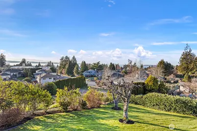 647 9th Avenue N, Edmonds, WA 98020 - Photo 25