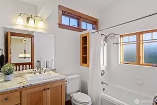 647 9th Ave N, Edmonds, WA 98020 - Photo 21