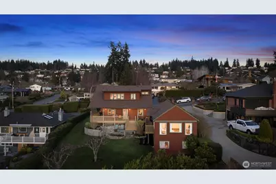 647 9th Avenue N, Edmonds, WA 98020 - Photo 35