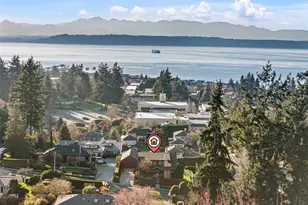 647 9th Ave N, Edmonds, WA 98020 - Photo 37