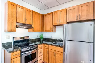 523 Pine St, Seattle, WA 98101 - Photo 7