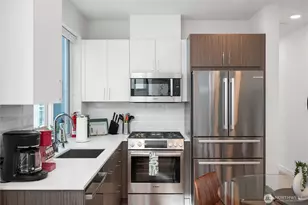 1728 11th Ave, Seattle, WA 98122 - Photo 13