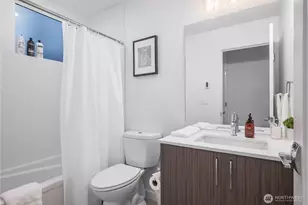 1728 11th Ave, Seattle, WA 98122 - Photo 7