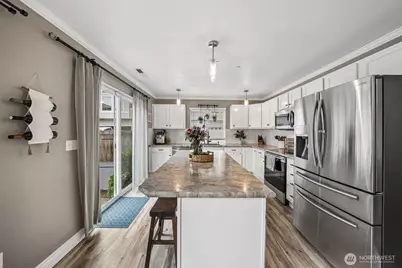 1222 Evans Court, DuPont, WA 98327 - Photo 7