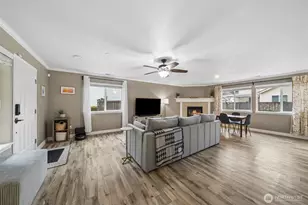 1222 Evans Ct, DuPont, WA 98327 - Photo 3