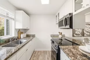 14222 NE 181st Pl, Woodinville, WA 98072 - Photo 9