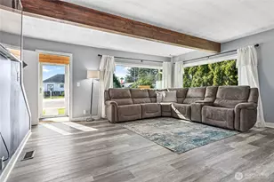 208 Harrison St, Sumas, WA 98295 - Photo 3