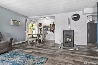 208 Harrison Street, Sumas, WA 98295 - Photo 7