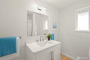 9728 57th Ave S, Seattle, WA 98118 - Photo 15