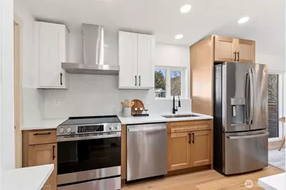 819 Nisqually Park Drive SE, Olympia, WA 98513 - Photo 17