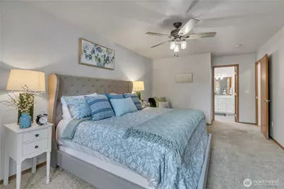 10825 211th Avenue Ct E, Bonney Lake, WA 98391 - Photo 23