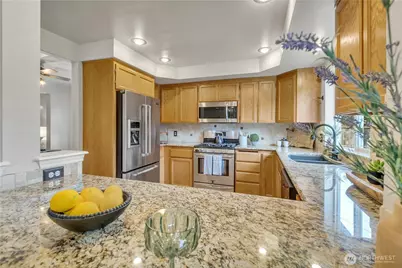 10825 211th Avenue Ct E, Bonney Lake, WA 98391 - Photo 11