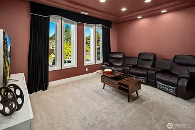 2 Crescent Key SE, Bellevue, WA 98006 - Photo 33