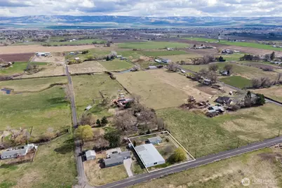 84889 Triangle Station Road, Milton-Freewater, OR 99361 - Photo 3