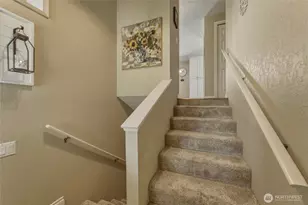 1267 SE Constitution Dr, College Place, WA 99324 - Photo 5